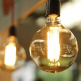 空き家でも「通電してないと設備が壊れる」って知ってましたか？── エコキュート・冷蔵庫・配電盤に潜む“電気劣化”リスク