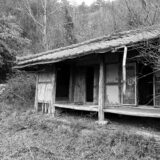 地方にある実家、誰も住まないけど「処分もできない」人の選択肢── 利活用・賃貸・売却・空き家バンクまで“現実的な手段”を整理