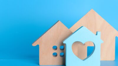 【2025年施行】空き家の固定資産税が最大6倍に？税金が上がる時期と対策を徹底解説